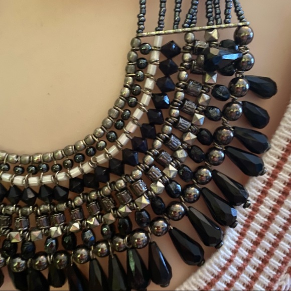 Vintage Statement Bib Black & Silver - Picture 2 of 4